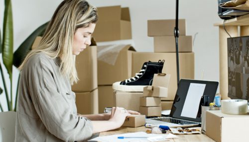 pexels-kampus-production-7289719