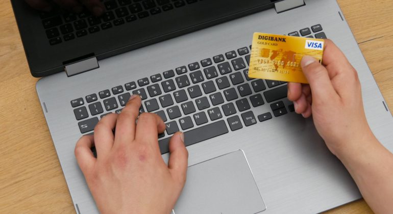 online-banking-4516007_1920